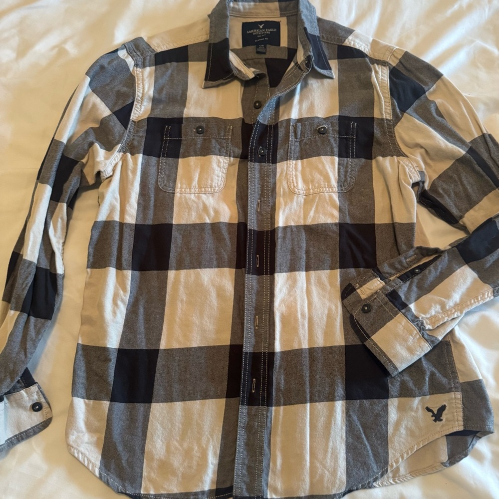 American Eagle Outfitters Black and Cream Checkered Shirt